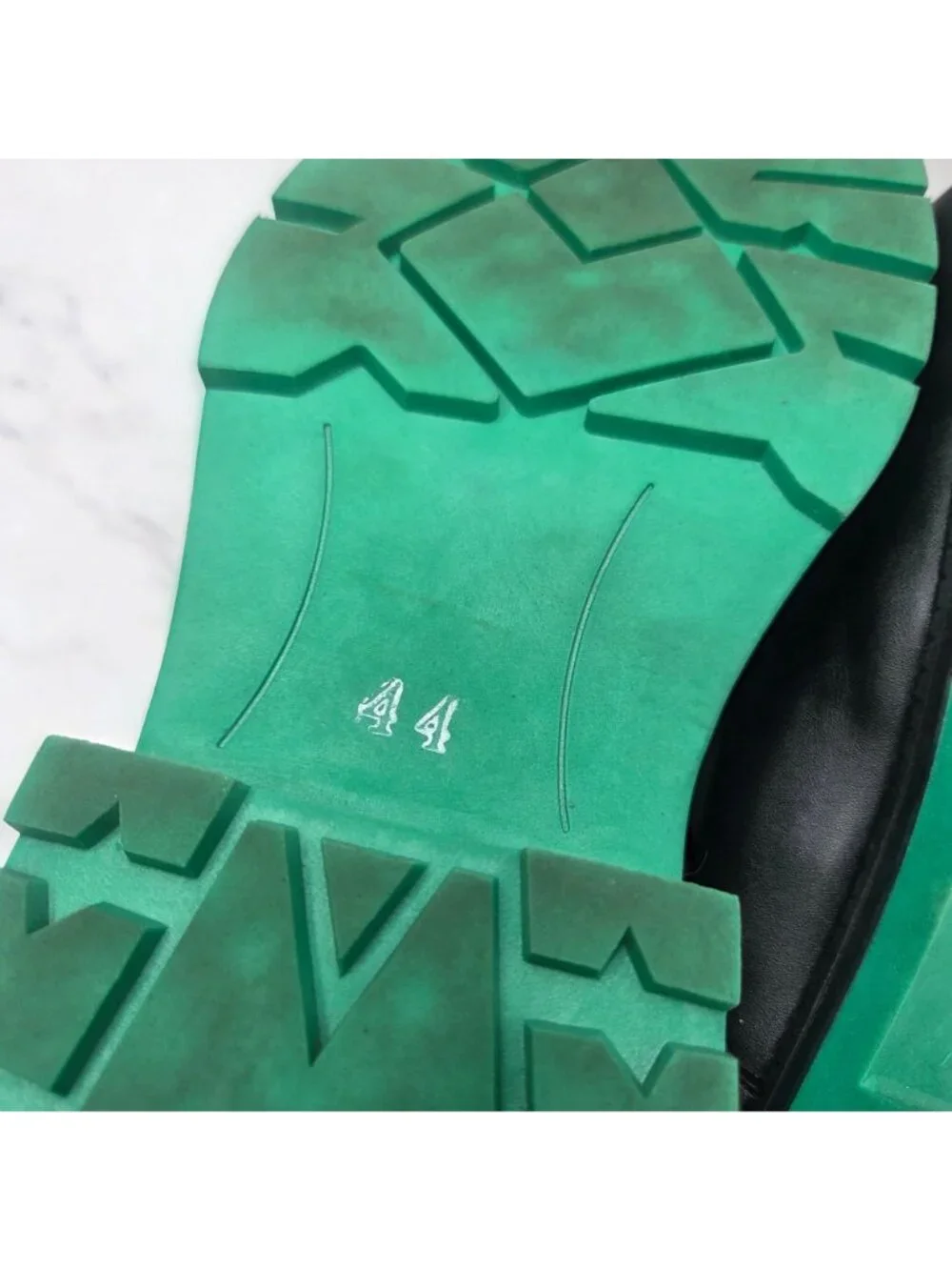 Unbranded these shoes
